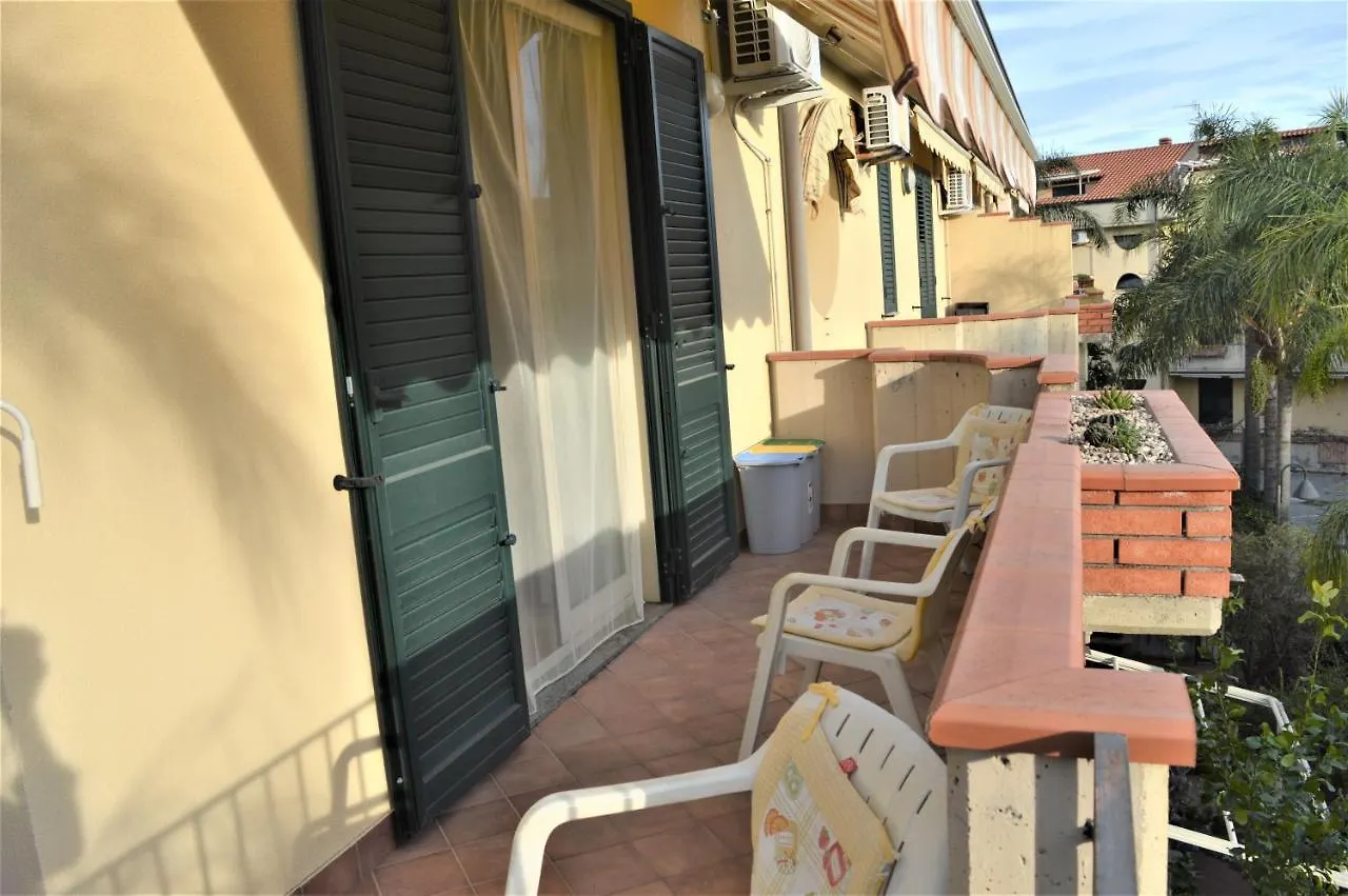 Etna - Taormina Aparthotel Mascali