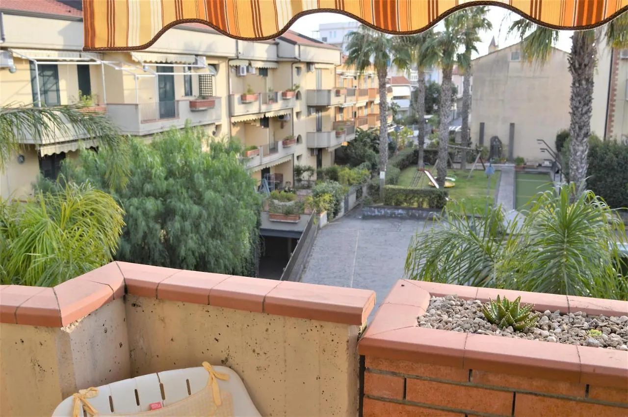 Aparthotel Etna - Taormina Mascali 0*,  Italia